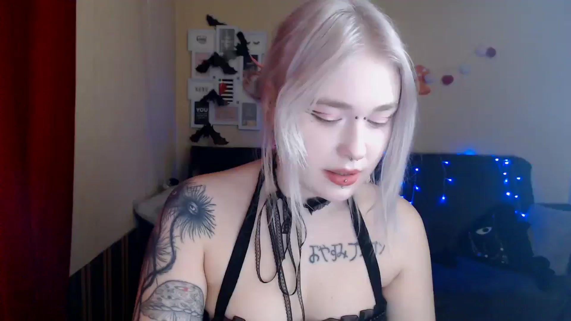 Gallery image thumbnail from Killinna's myfreecams stream on, 03/06/2025, 16:17 image 1 of 20