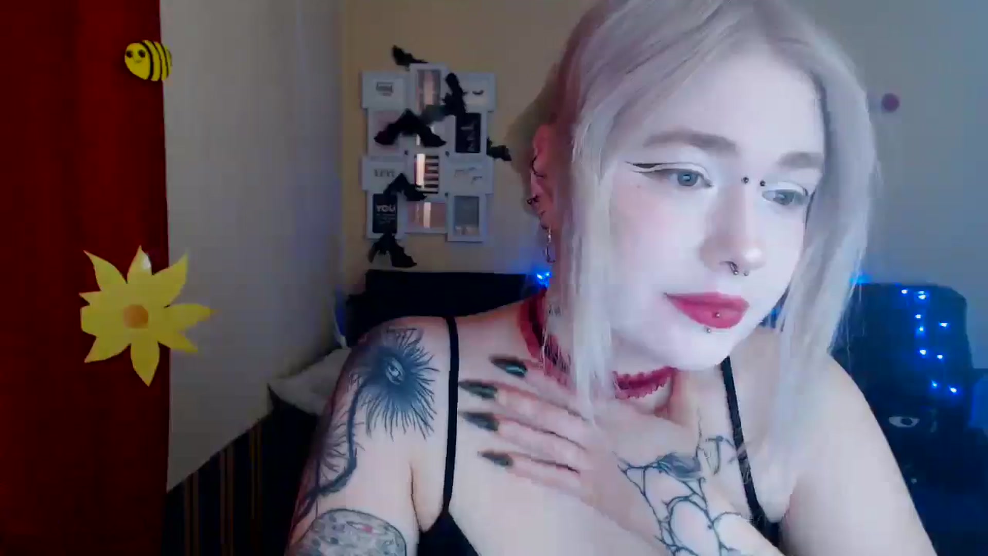 Gallery image thumbnail from Killinna's myfreecams stream on, 03/07/2025, 14:07 image 8 of 20