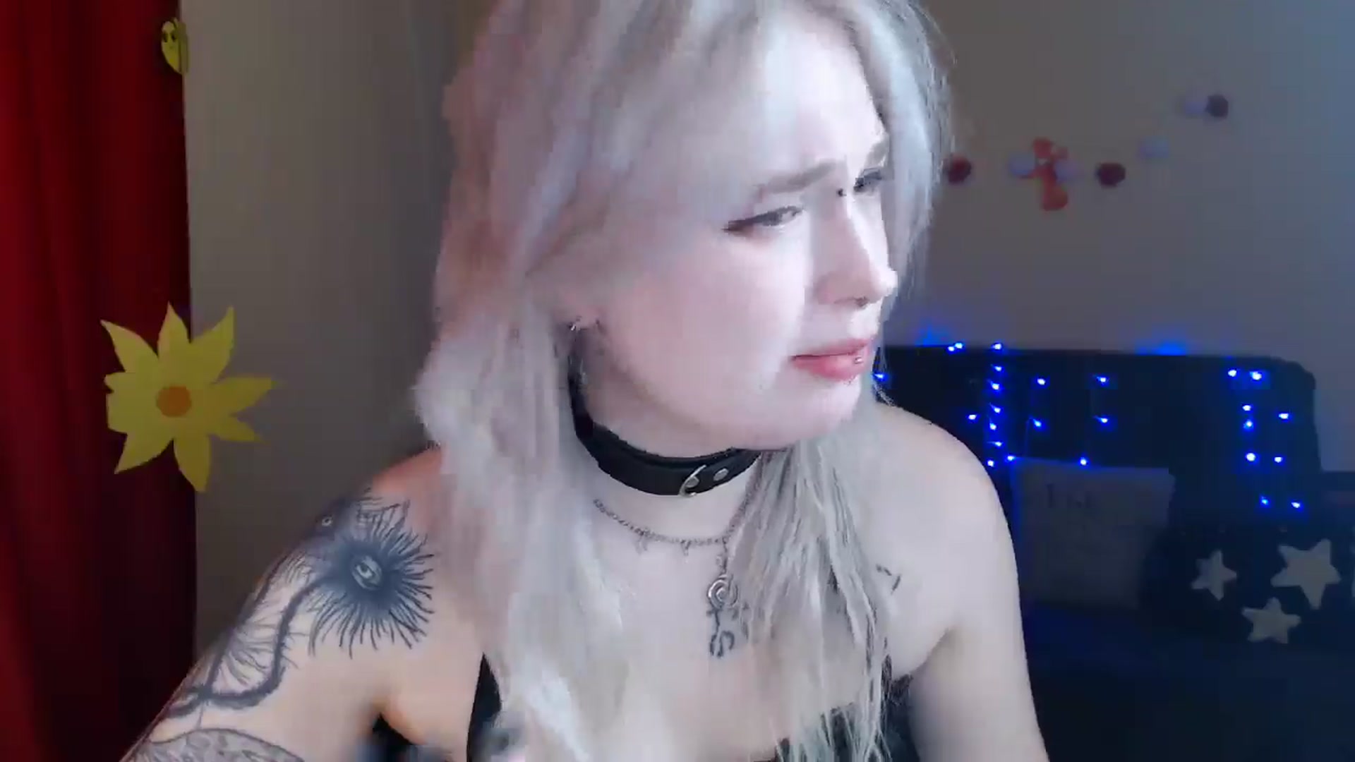 Gallery image thumbnail from Killinna's myfreecams stream on, 03/11/2025, 13:38 image 15 of 20