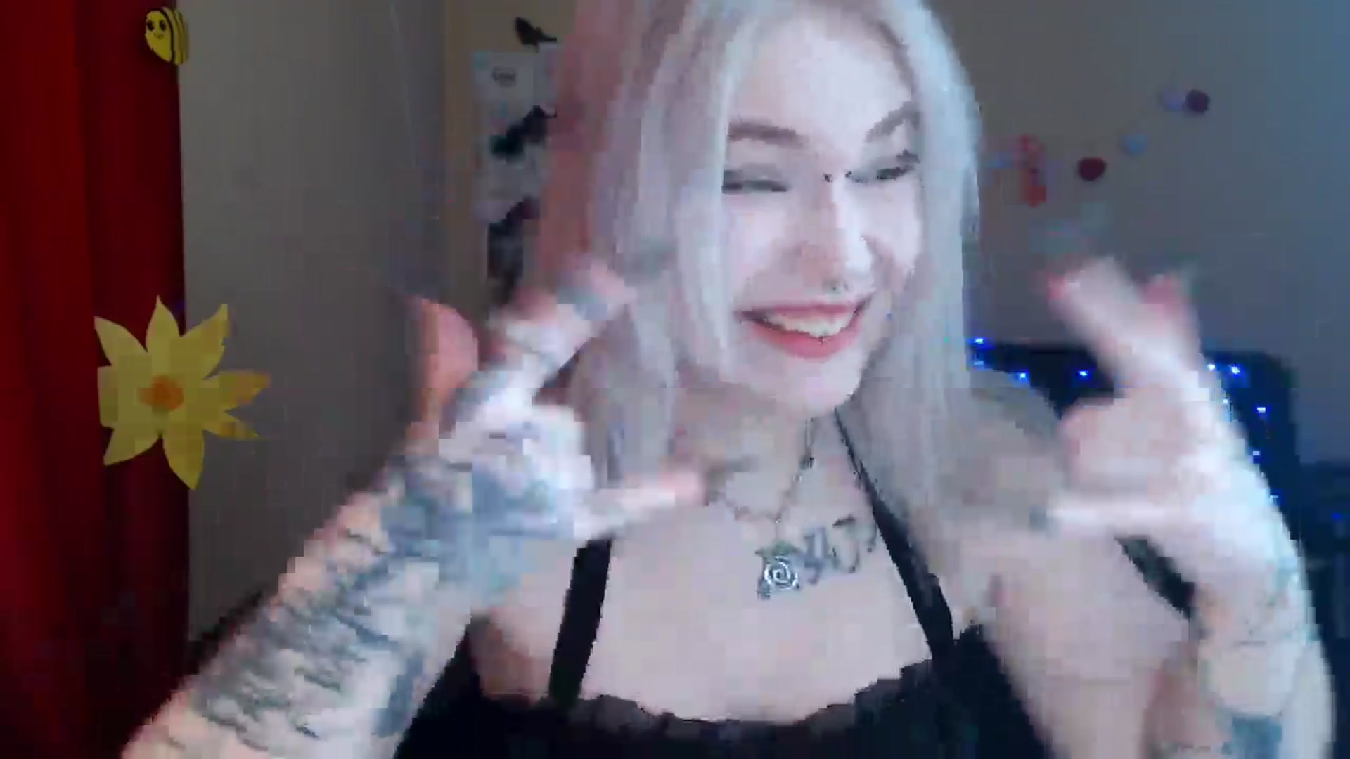 Gallery image thumbnail from Killinna's myfreecams stream on, 03/11/2025, 13:38 image 3 of 20