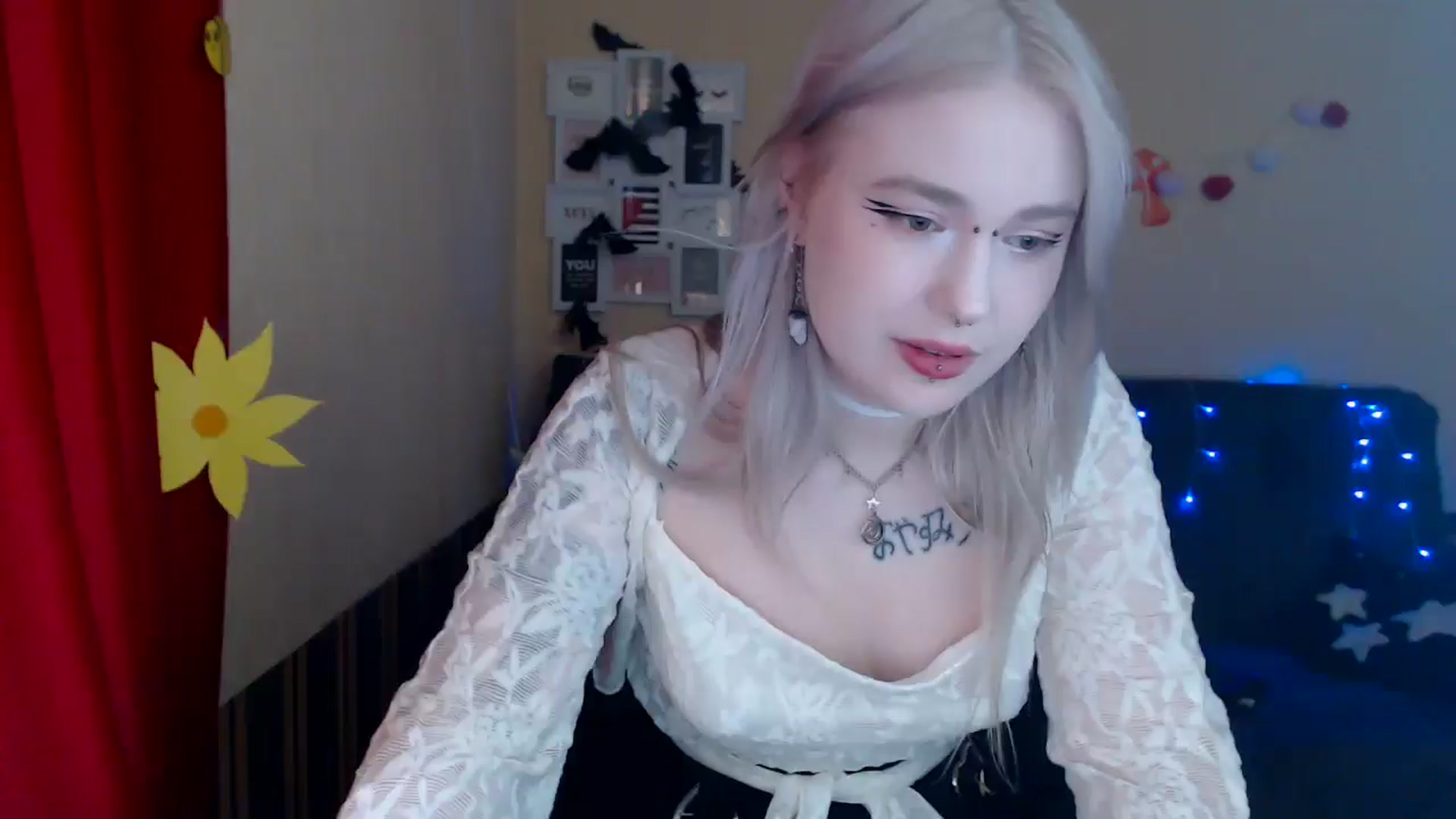 Gallery image thumbnail from Killinna's myfreecams stream on, 03/13/2025, 13:27 image 6 of 20