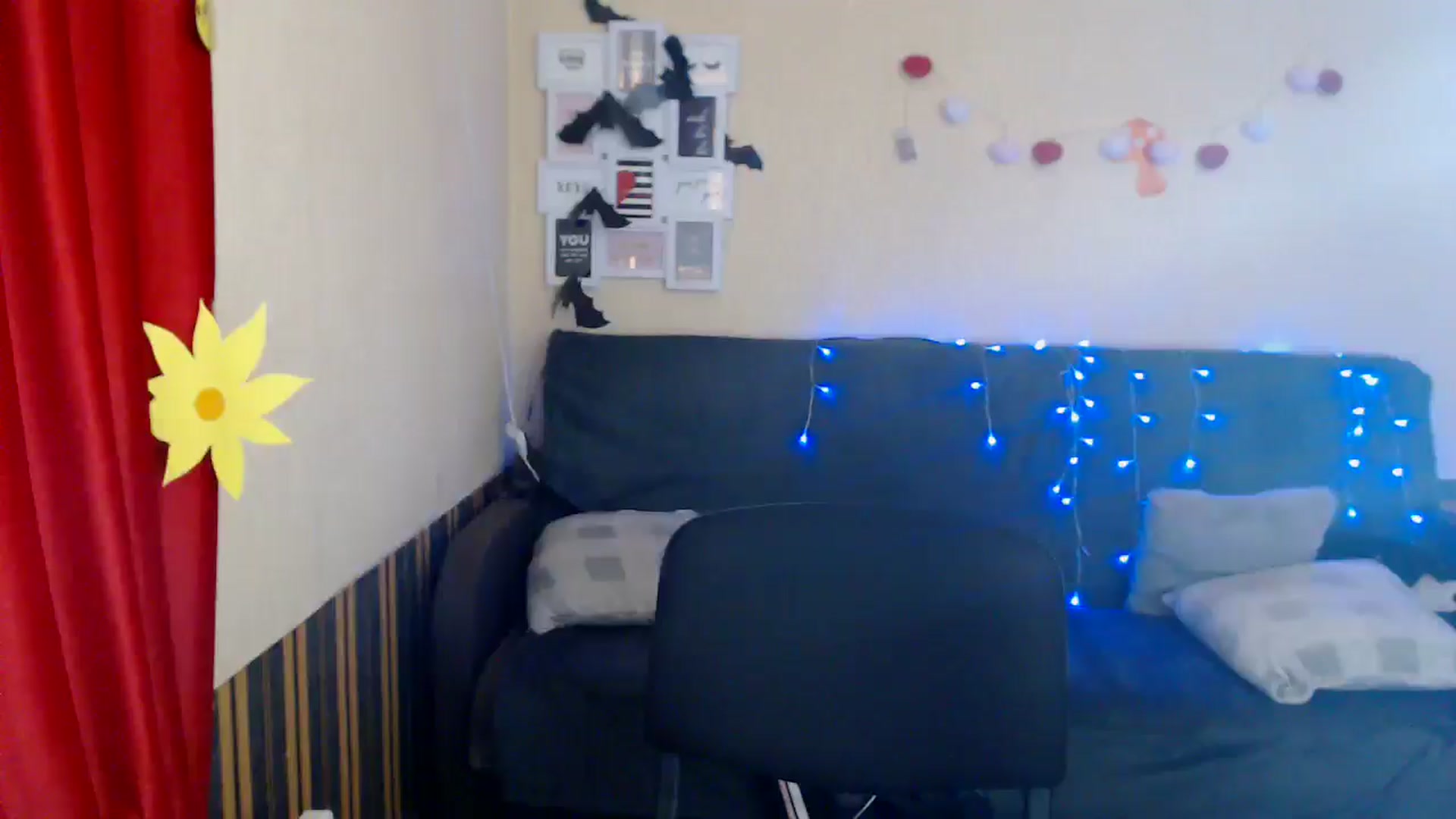 Gallery image thumbnail from Killinna's myfreecams stream on, 03/13/2025, 17:10 image 8 of 20