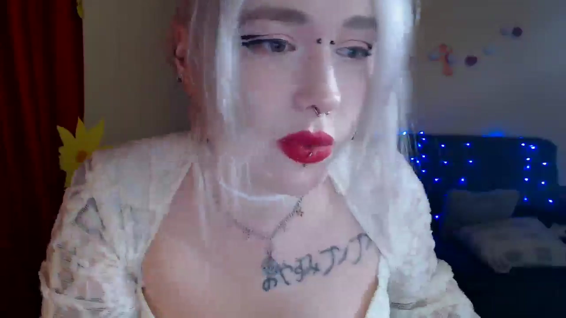 Gallery image thumbnail from Killinna's myfreecams stream on, 03/13/2025, 17:10 image 13 of 20