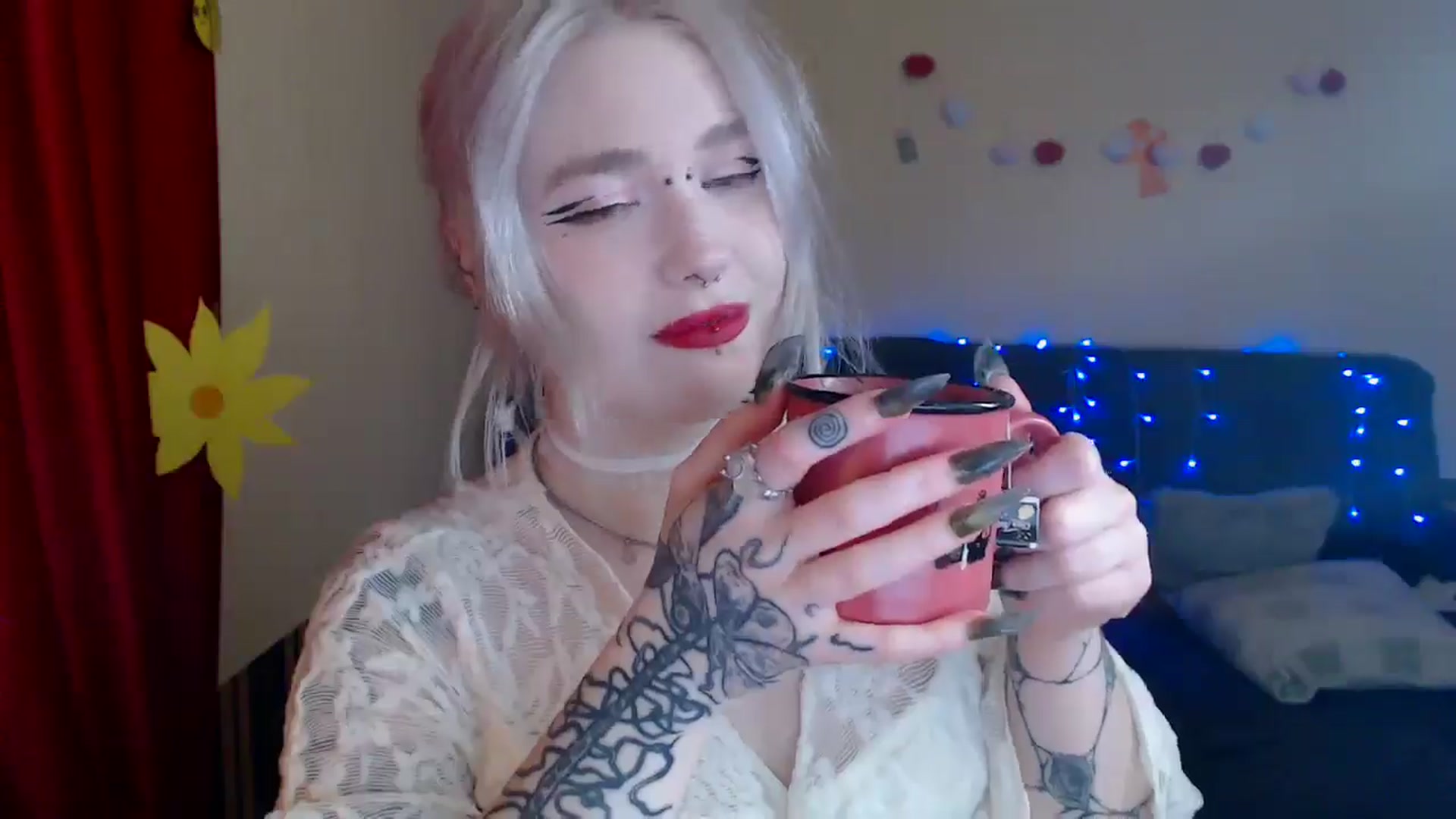 Gallery image thumbnail from Killinna's myfreecams stream on, 03/13/2025, 17:10 image 16 of 20