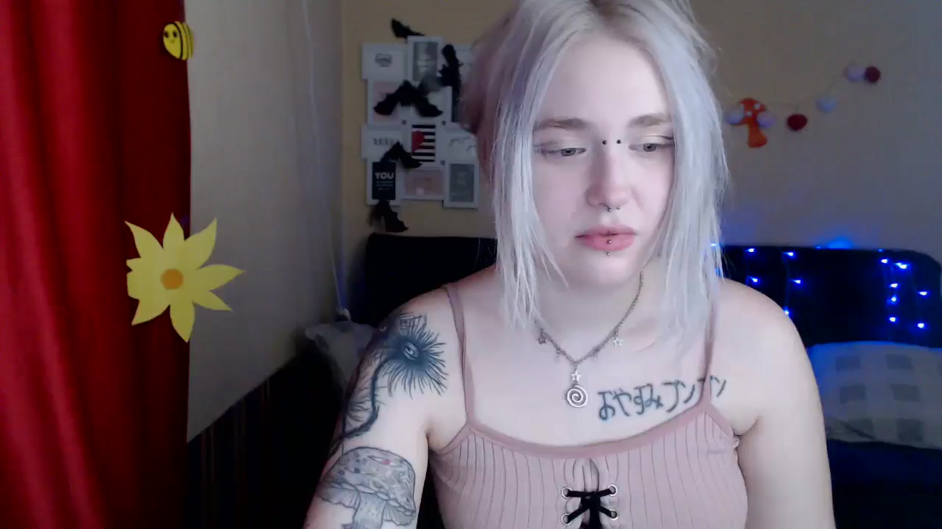 Gallery image thumbnail from Killinna's myfreecams stream on, 03/15/2025, 15:16 image 9 of 20