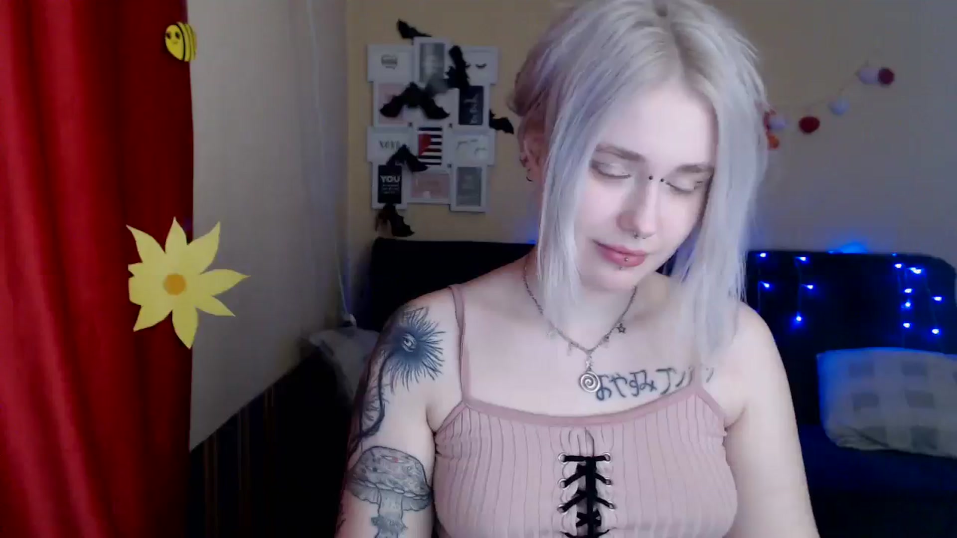Gallery image thumbnail from Killinna's myfreecams stream on, 03/15/2025, 15:16 image 6 of 20