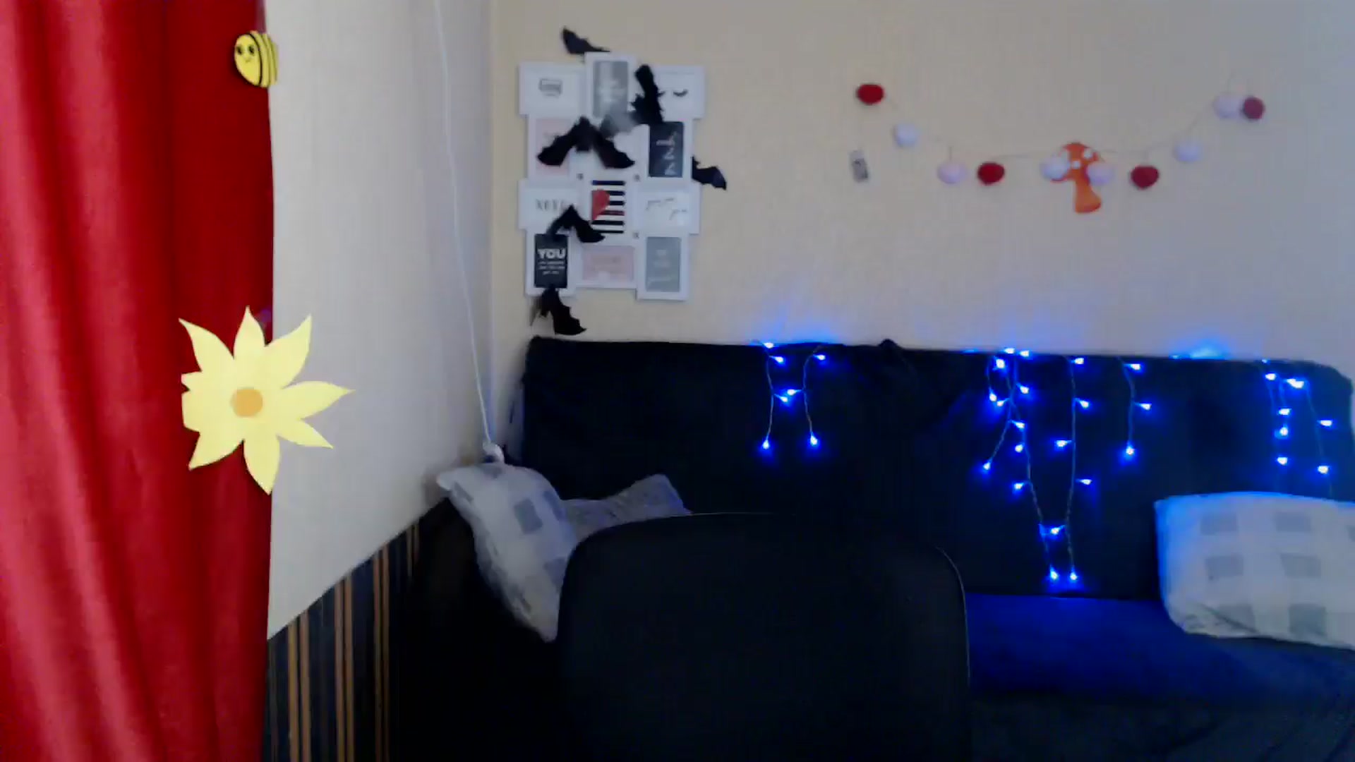 Gallery image thumbnail from Killinna's myfreecams stream on, 03/15/2025, 15:16 image 17 of 20