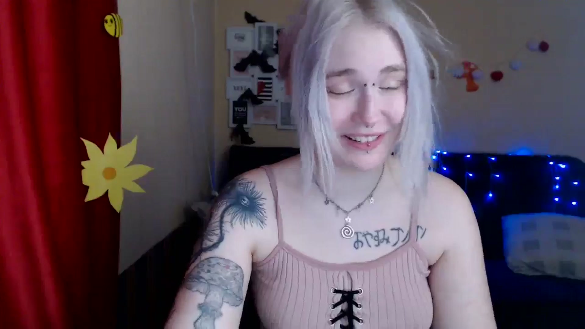 Gallery image thumbnail from Killinna's myfreecams stream on, 03/15/2025, 15:16 image 19 of 20
