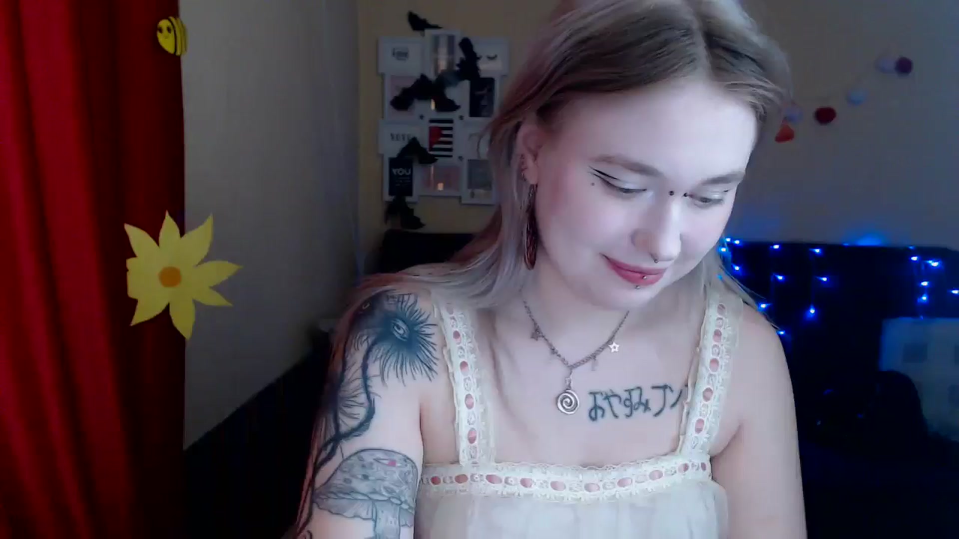 Gallery image thumbnail from Killinna's myfreecams stream on, 03/17/2025, 15:33 image 10 of 20