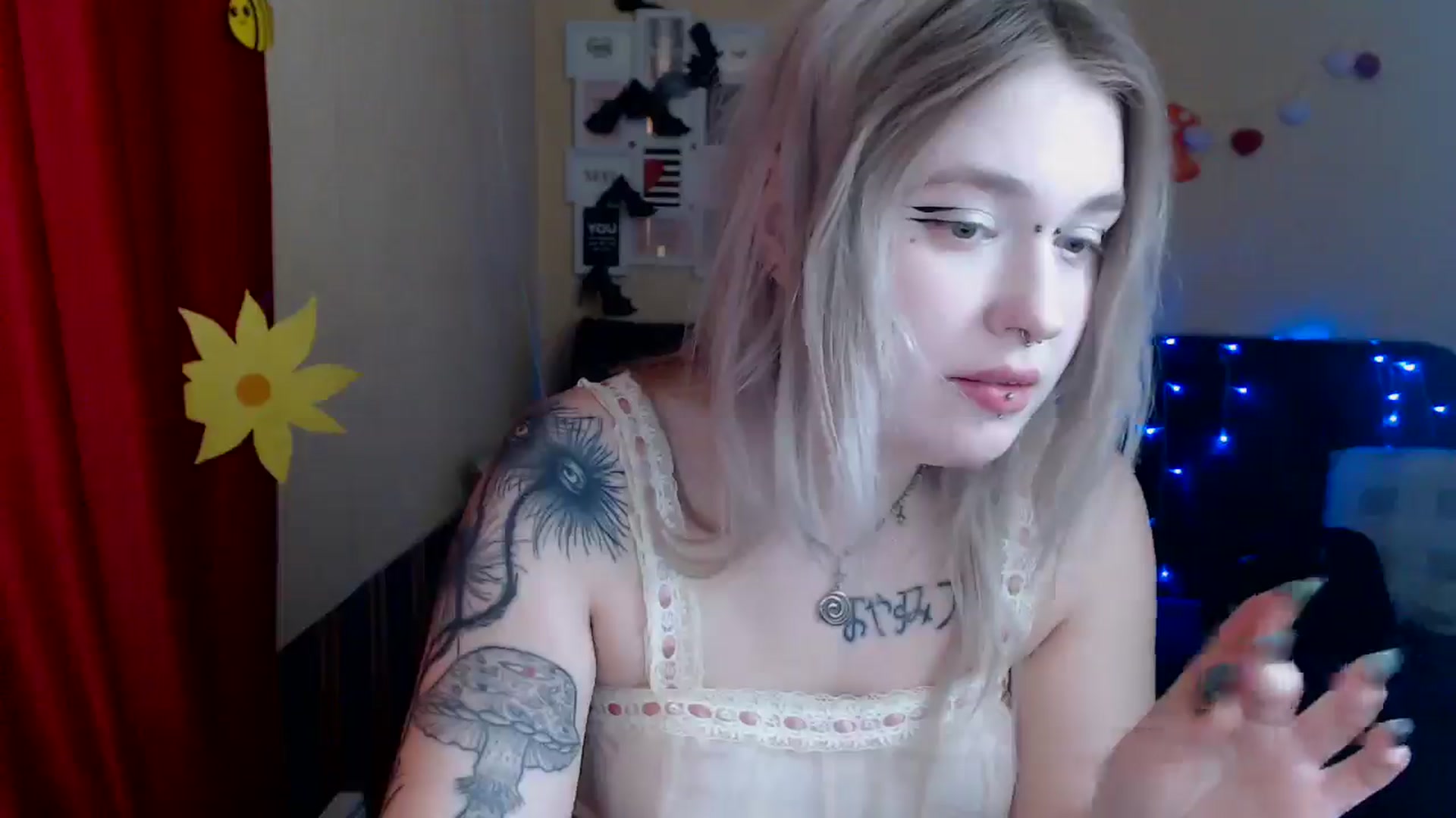 Gallery image thumbnail from Killinna's myfreecams stream on, 03/17/2025, 15:33 image 18 of 20