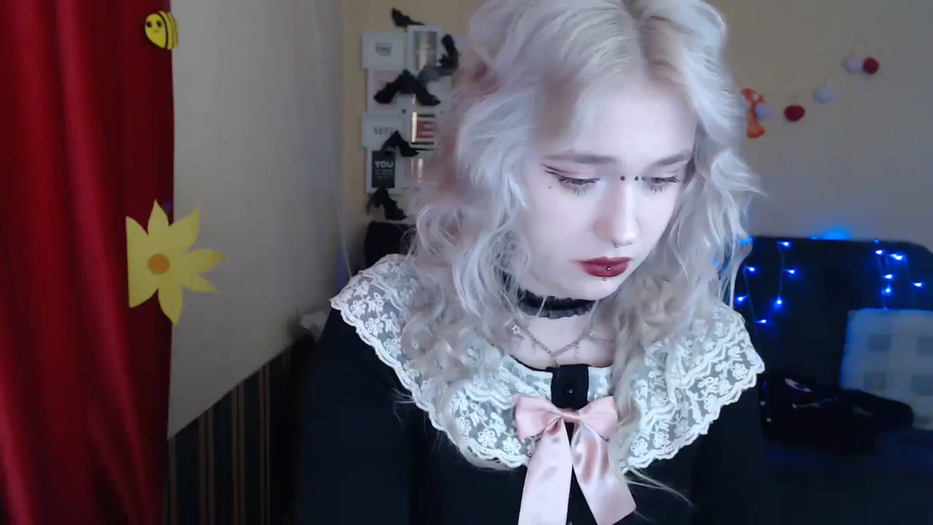 Gallery image thumbnail from Killinna's myfreecams stream on, 03/19/2025, 15:15 image 7 of 20