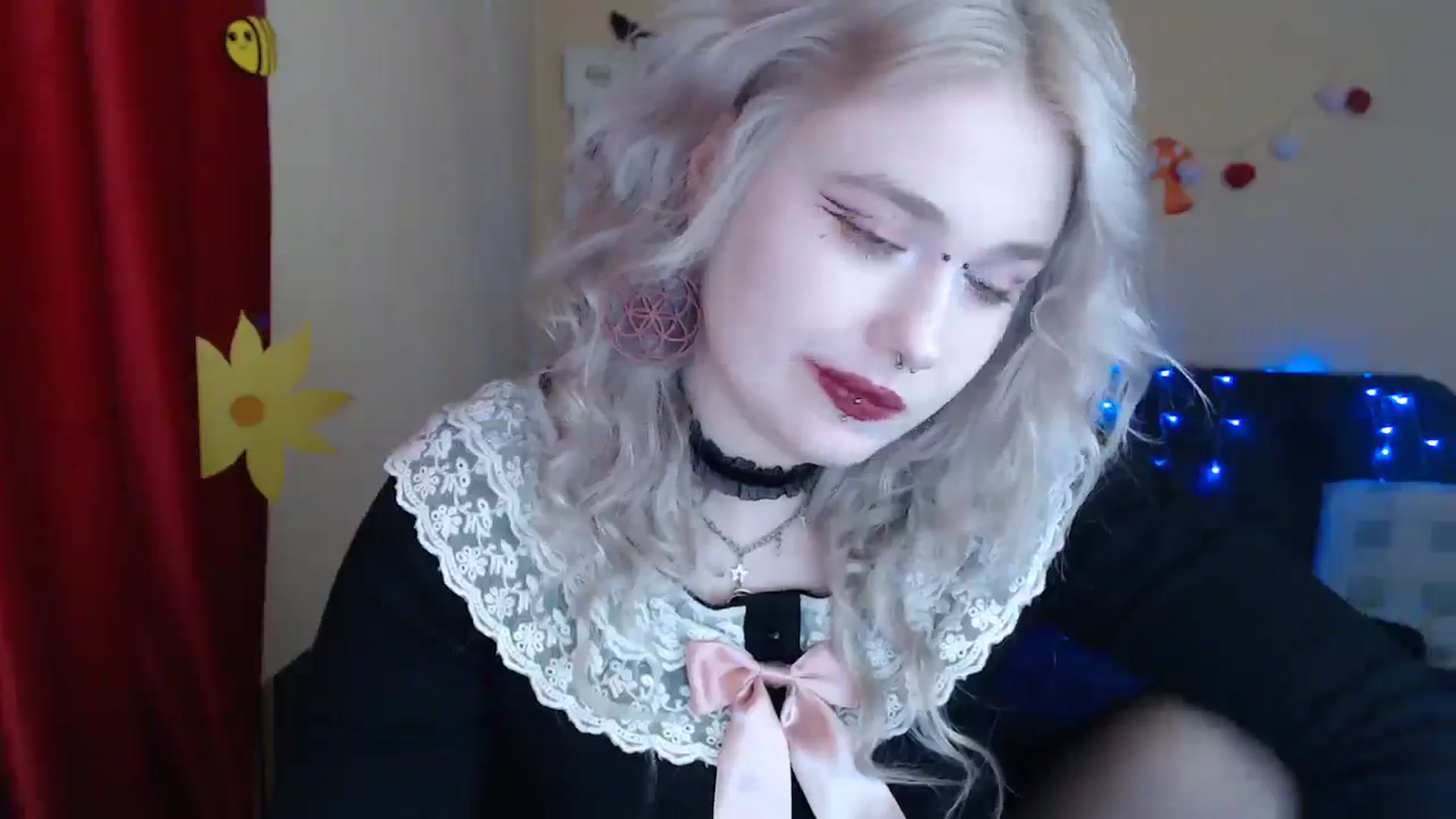 Gallery image thumbnail from Killinna's myfreecams stream on, 03/19/2025, 15:15 image 11 of 20