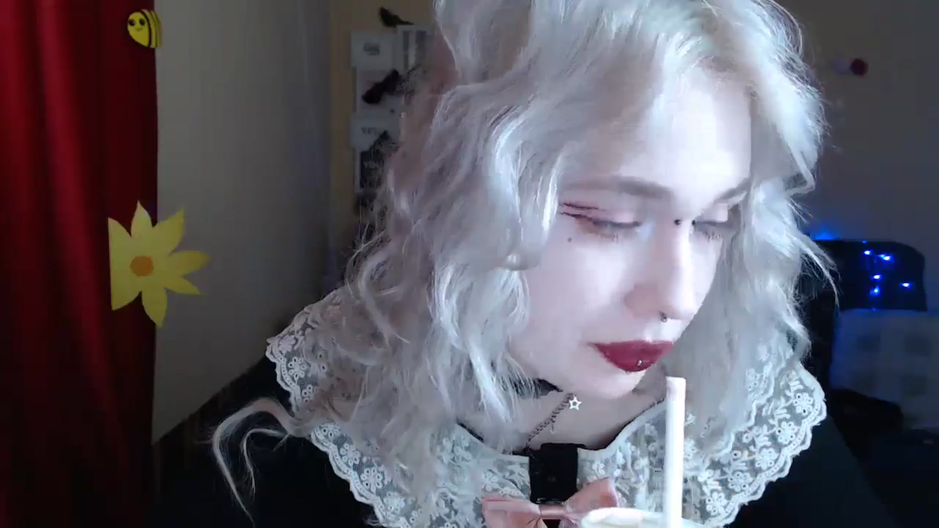 Gallery image thumbnail from Killinna's myfreecams stream on, 03/19/2025, 15:15 image 2 of 20