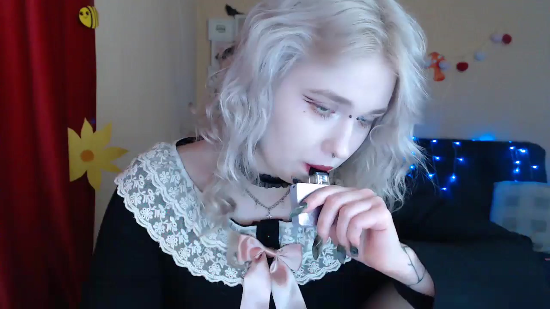Gallery image thumbnail from Killinna's myfreecams stream on, 03/19/2025, 15:15 image 14 of 20