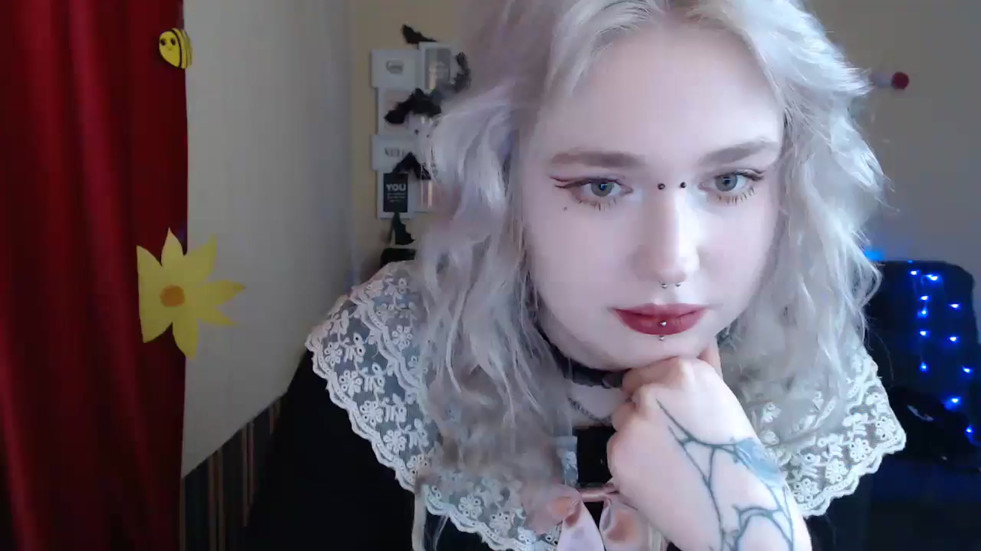 Gallery image thumbnail from Killinna's myfreecams stream on, 03/19/2025, 16:28 image 14 of 20