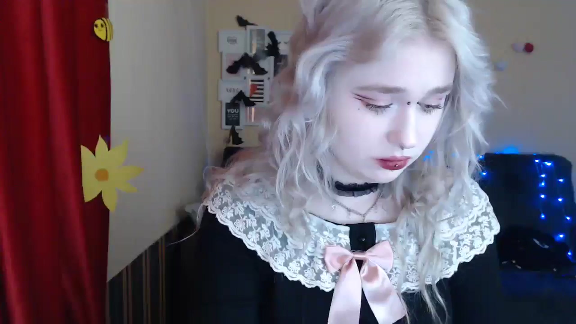 Gallery image thumbnail from Killinna's myfreecams stream on, 03/19/2025, 16:28 image 11 of 20