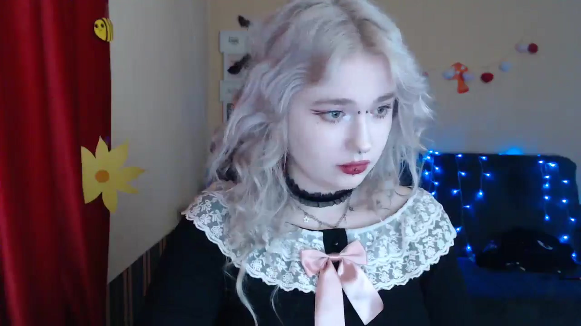 Gallery image thumbnail from Killinna's myfreecams stream on, 03/19/2025, 16:28 image 7 of 20