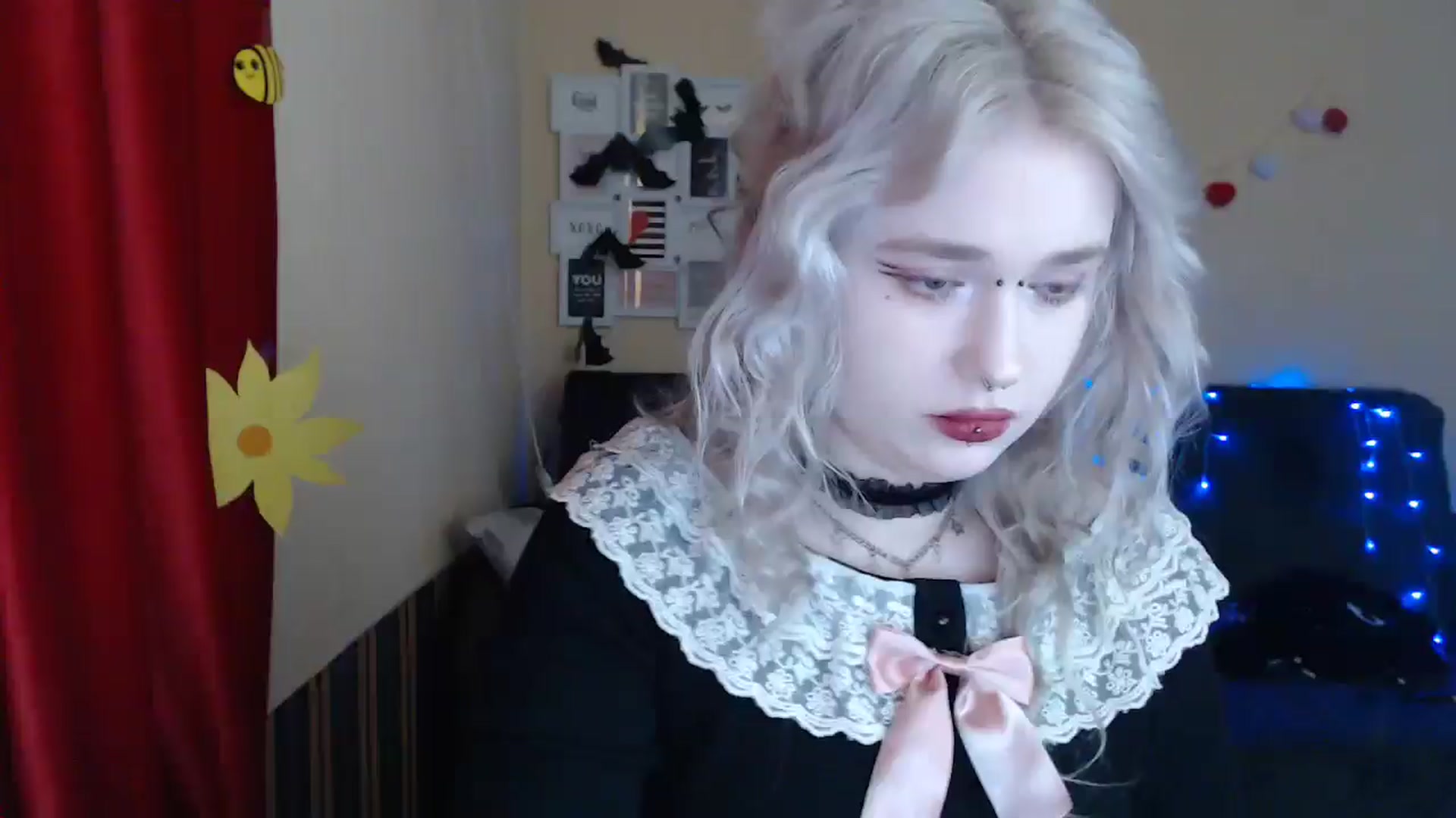 Gallery image thumbnail from Killinna's myfreecams stream on, 03/19/2025, 16:28 image 1 of 20