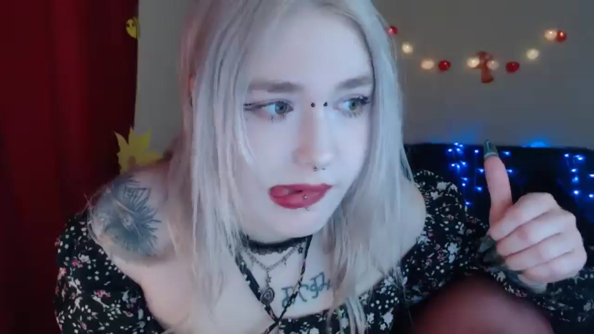 Gallery image thumbnail from Killinna's myfreecams stream on, 03/22/2025, 13:45 image 17 of 20