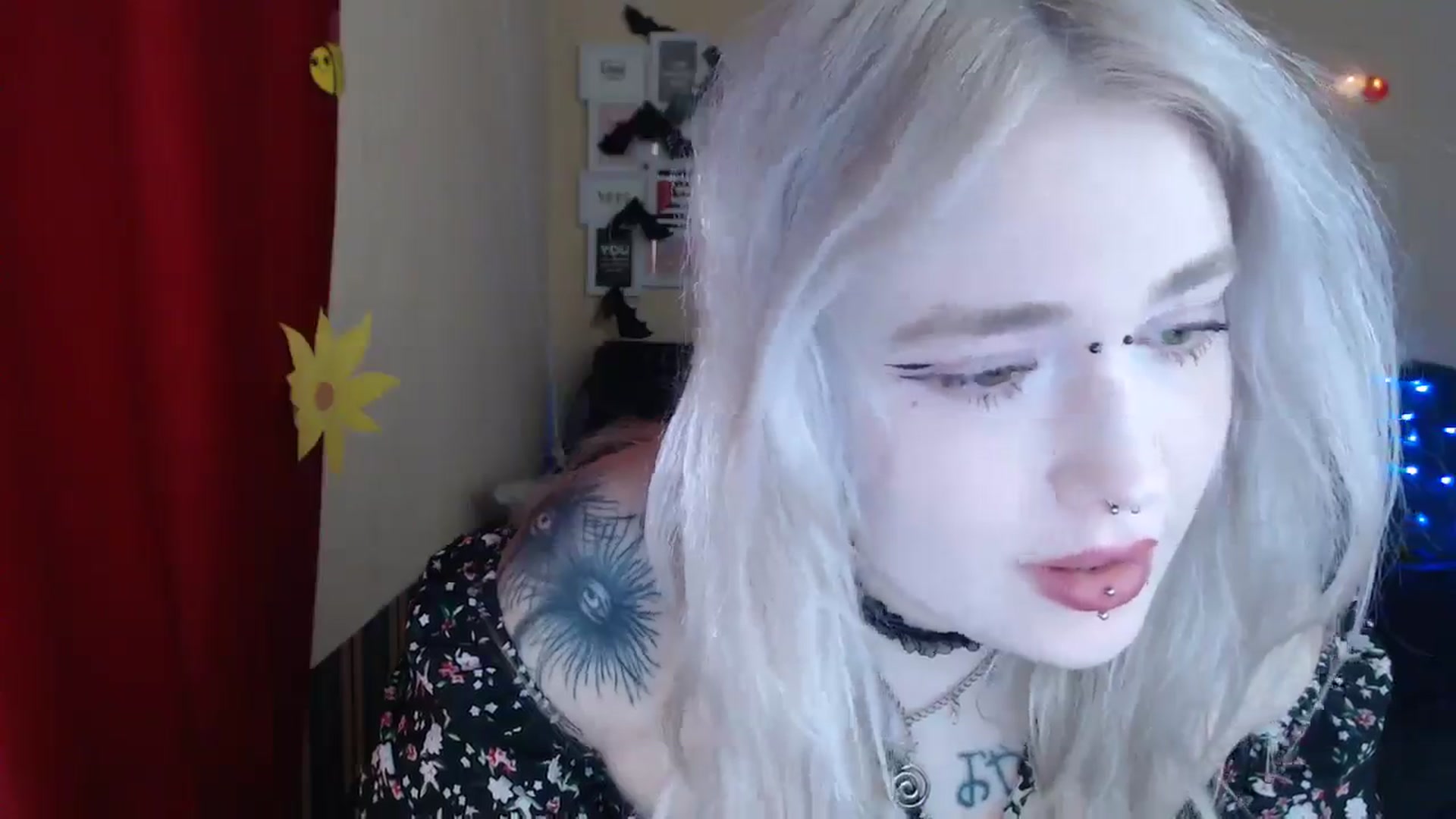 Gallery image thumbnail from Killinna's myfreecams stream on, 03/22/2025, 13:45 image 5 of 20