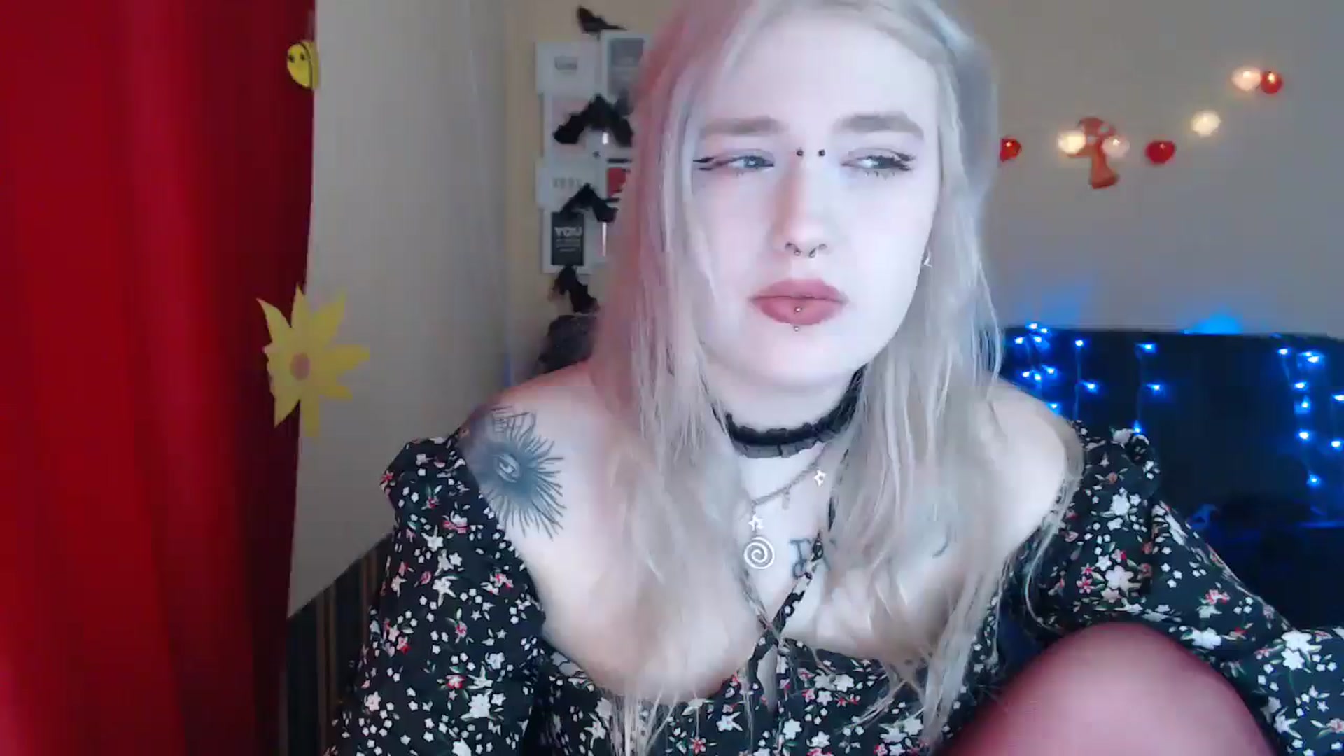 Gallery image thumbnail from Killinna's myfreecams stream on, 03/22/2025, 13:45 image 1 of 20