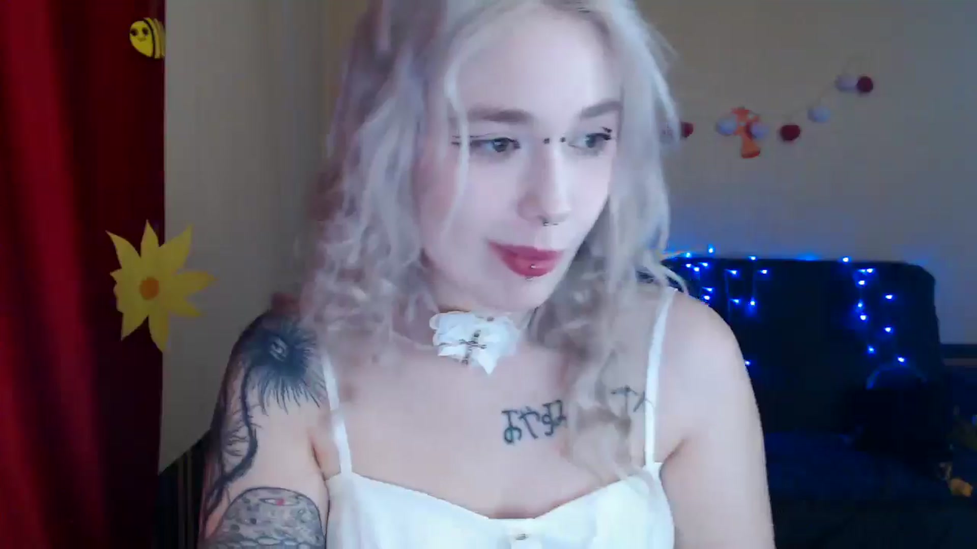 Gallery image thumbnail from Killinna's myfreecams stream on, 03/24/2025, 15:20 image 11 of 20