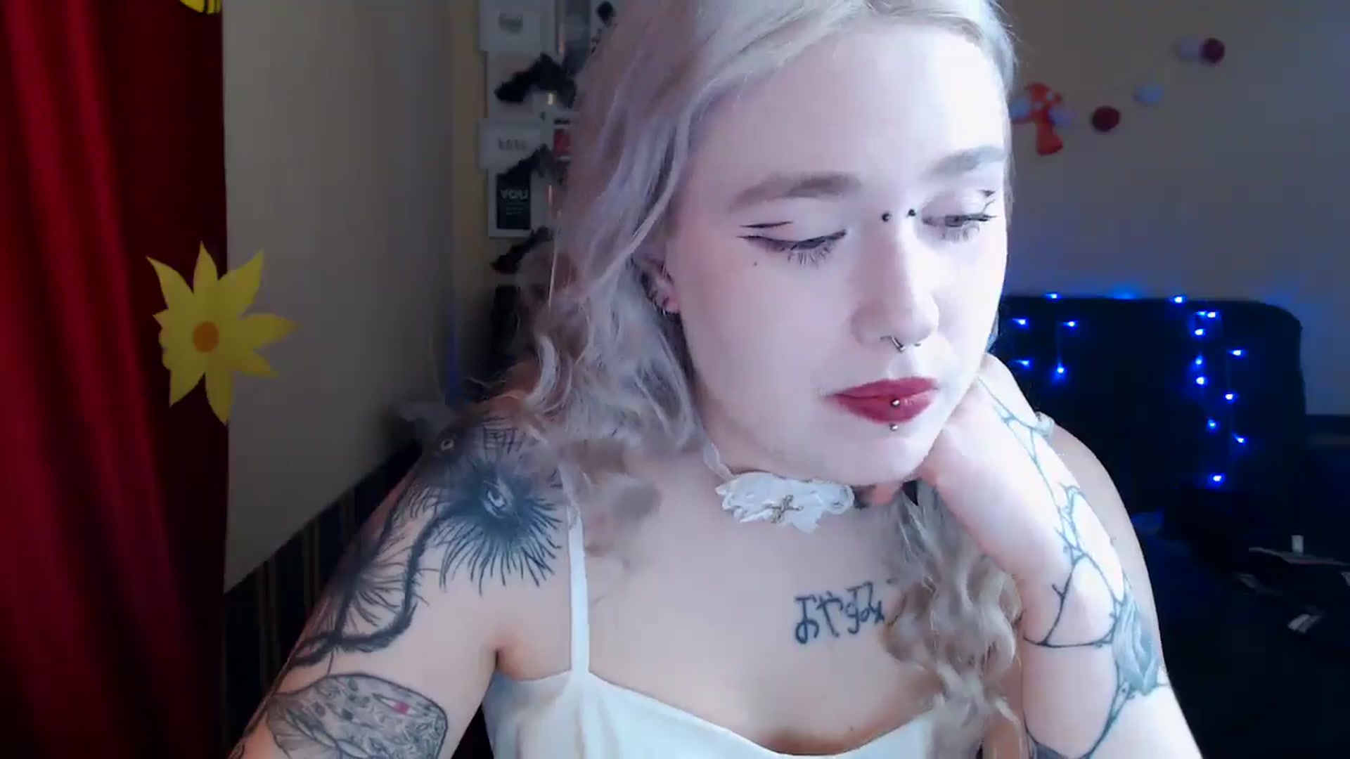 Gallery image thumbnail from Killinna's myfreecams stream on, 03/24/2025, 16:59 image 18 of 20