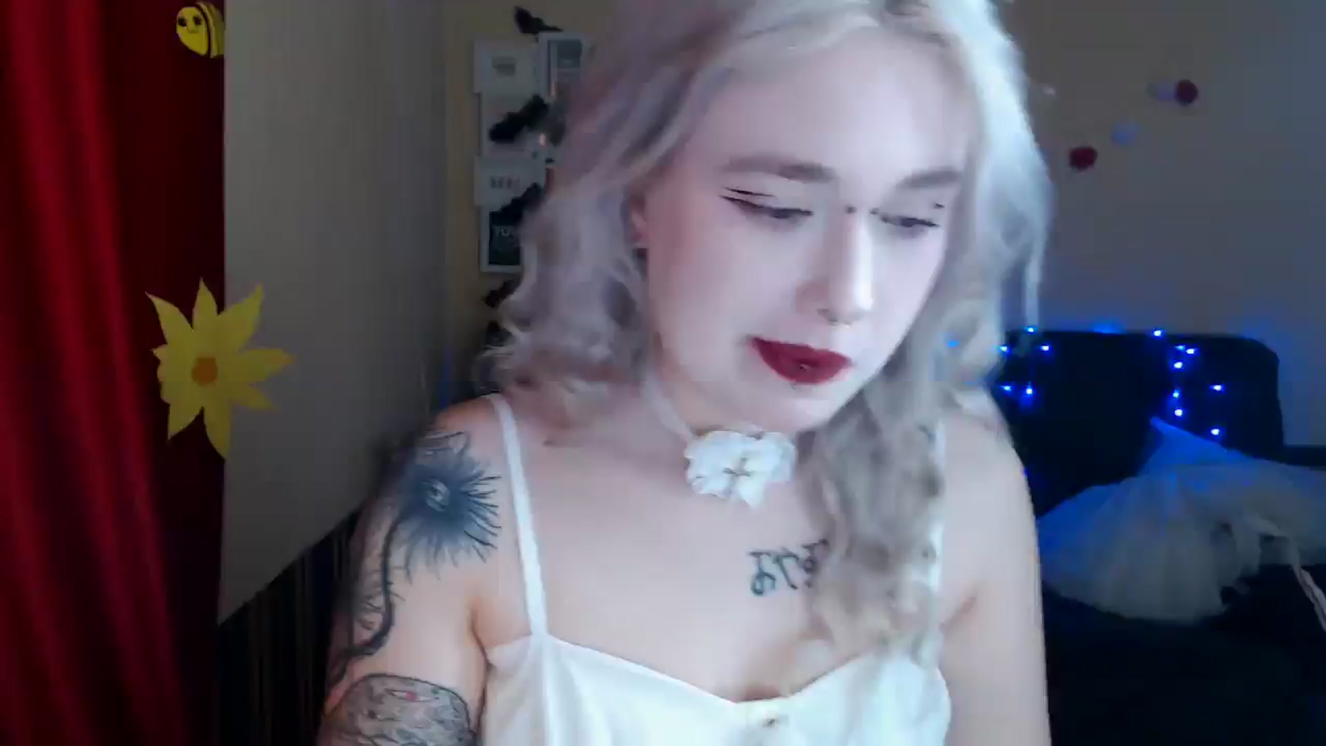 Gallery image thumbnail from Killinna's myfreecams stream on, 03/24/2025, 16:59 image 12 of 20