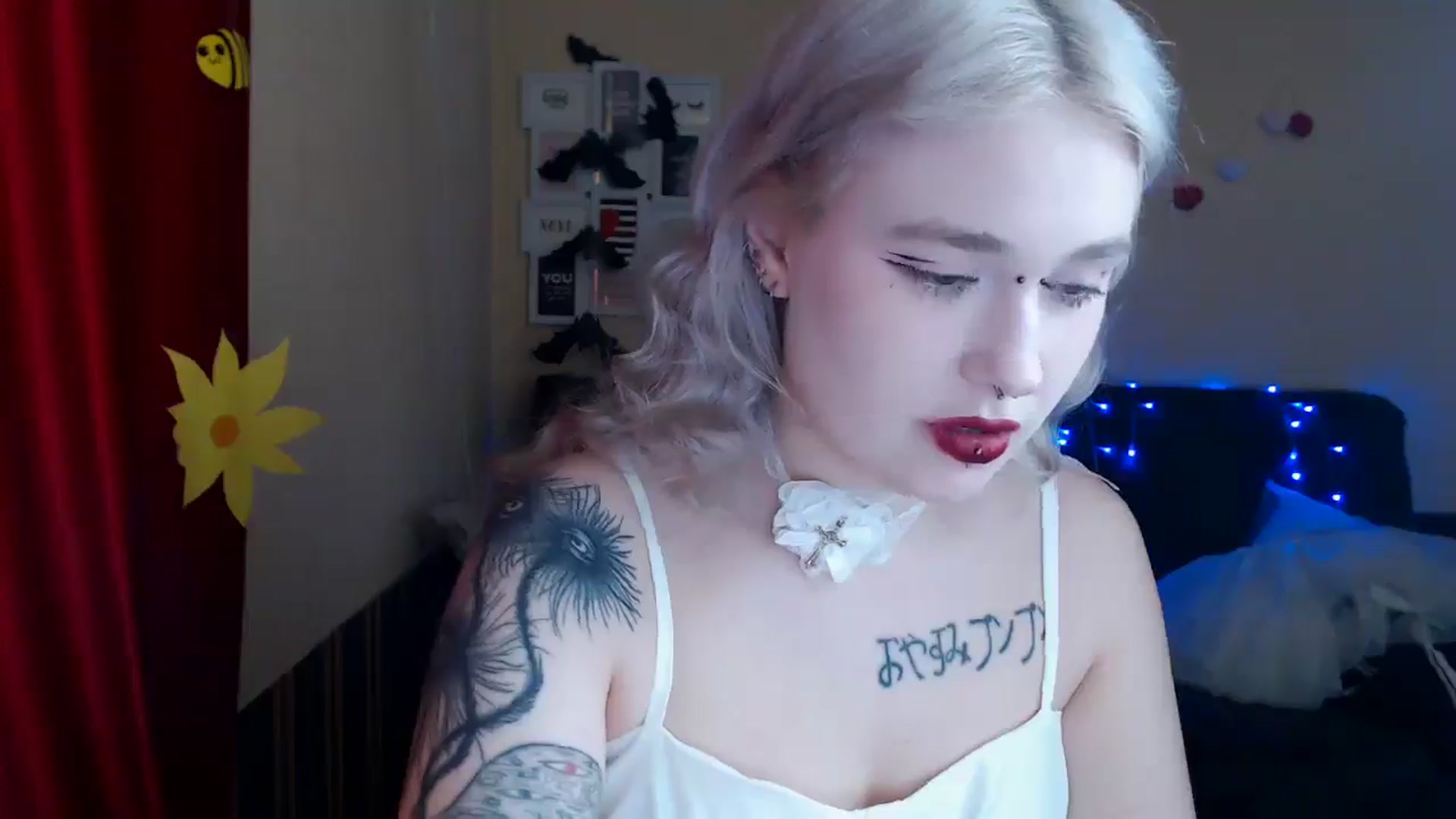 Gallery image thumbnail from Killinna's myfreecams stream on, 03/24/2025, 16:59 image 2 of 20