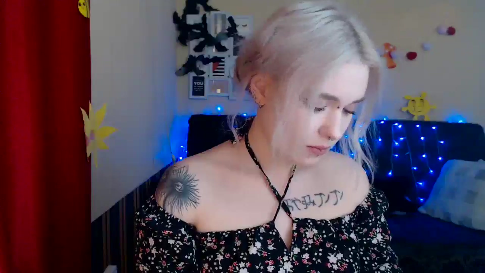 Gallery image thumbnail from Killinna's myfreecams stream on, 03/25/2025, 15:28 image 2 of 20