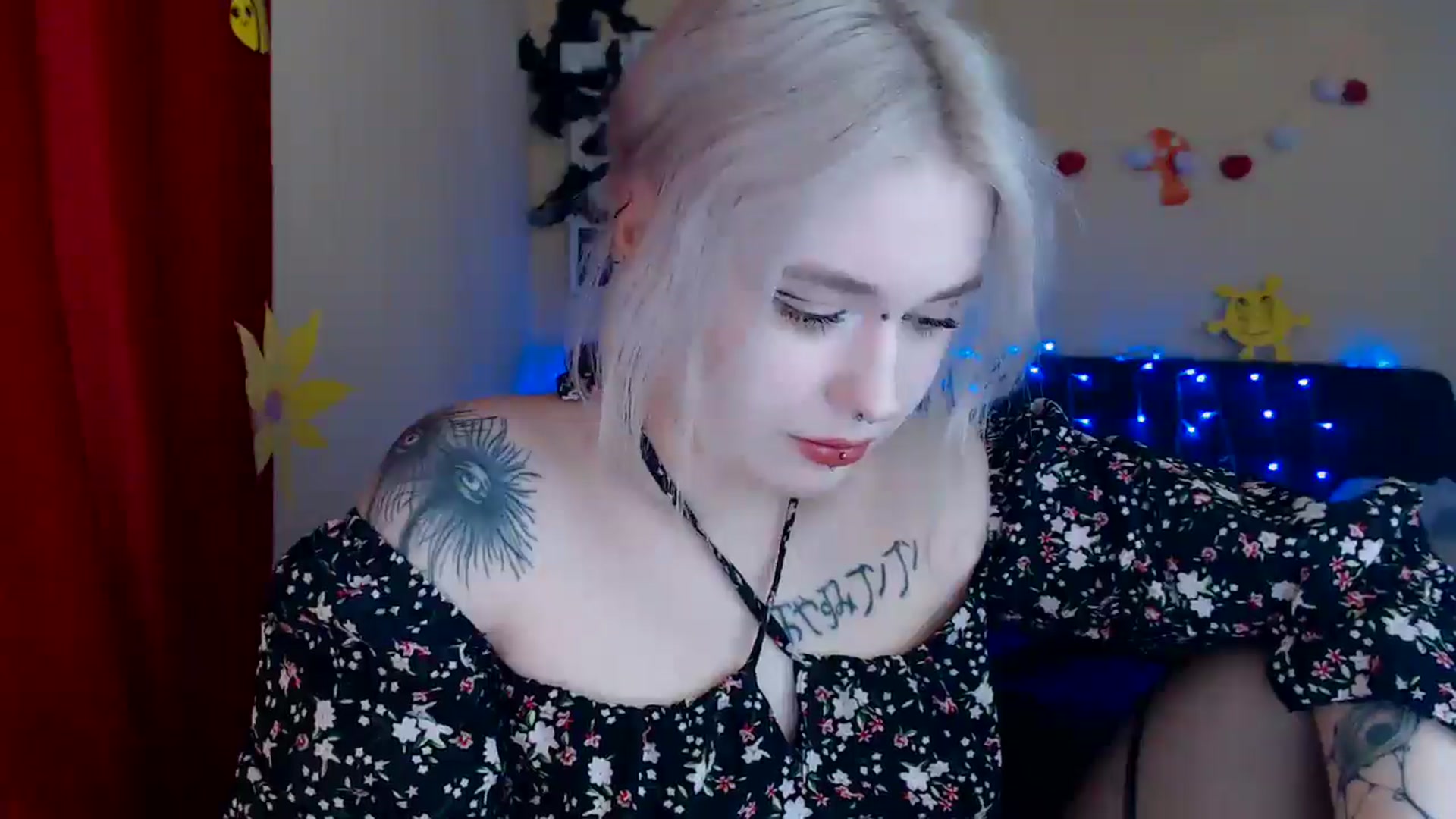 Gallery image thumbnail from Killinna's myfreecams stream on, 03/25/2025, 15:28 image 6 of 20