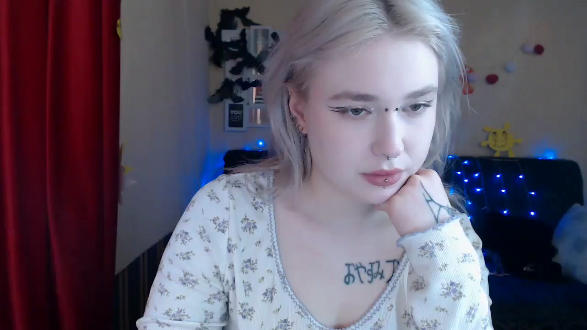 Gallery image thumbnail from Killinna's myfreecams stream on, 03/27/2025, 14:41 image 13 of 20