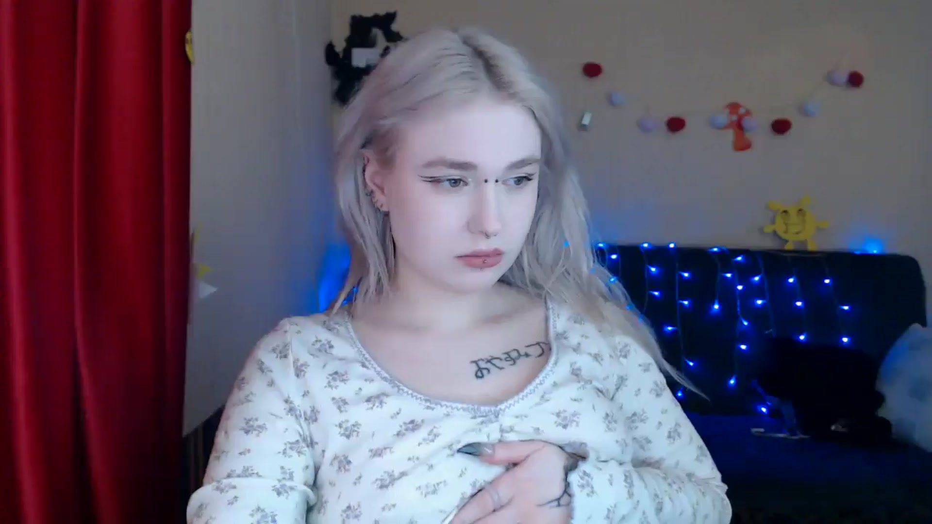 Gallery image thumbnail from Killinna's myfreecams stream on, 03/27/2025, 14:41 image 18 of 20