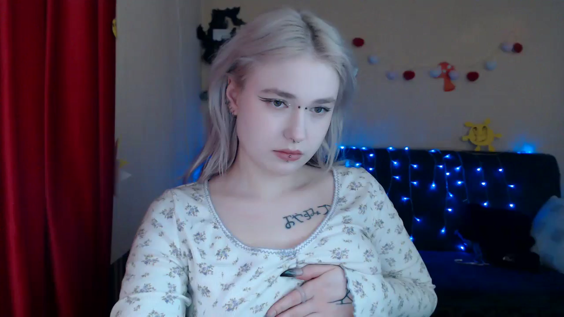 Gallery image thumbnail from Killinna's myfreecams stream on, 03/27/2025, 14:41 image 14 of 20