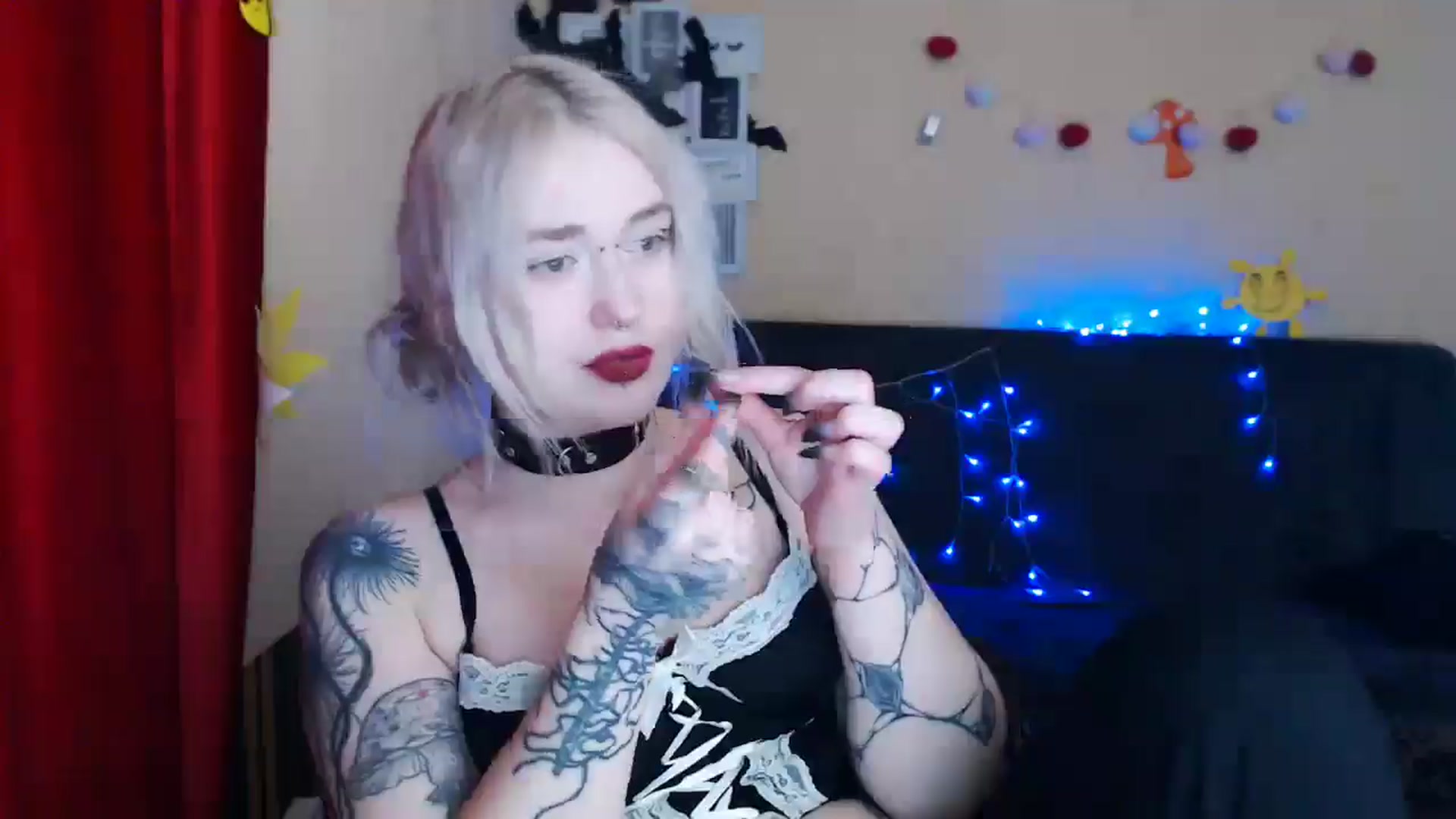 Gallery image thumbnail from Killinna's myfreecams stream on, 03/29/2025, 16:25 image 13 of 20