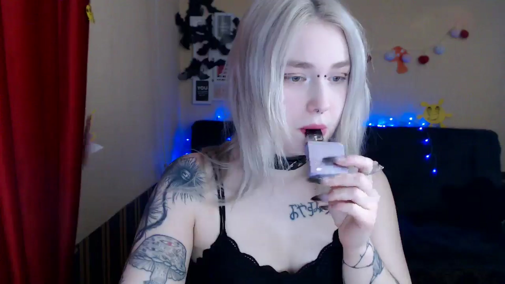 Gallery image thumbnail from Killinna's myfreecams stream on, 03/31/2025, 12:40 image 15 of 20