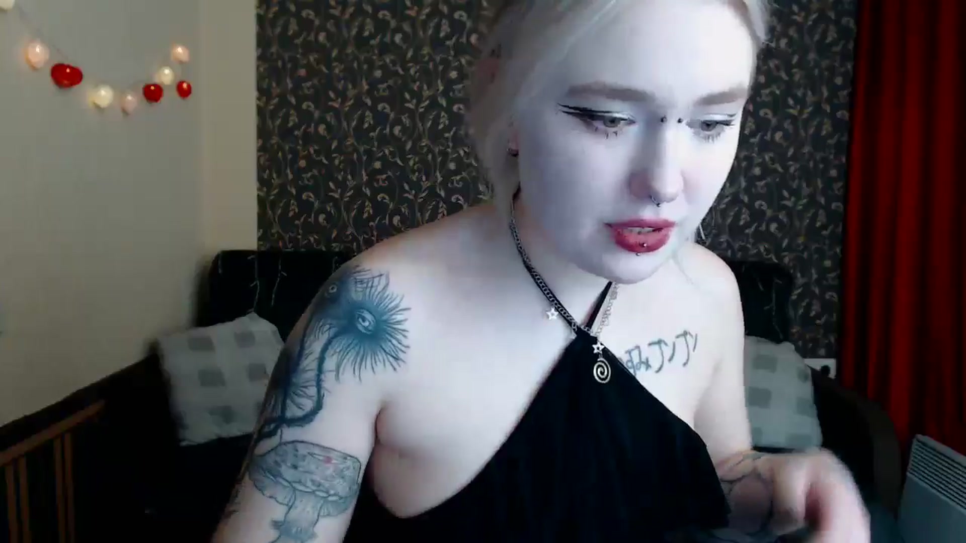 Gallery image thumbnail from Killinna's myfreecams stream on, 04/03/2025, 15:58 image 13 of 20