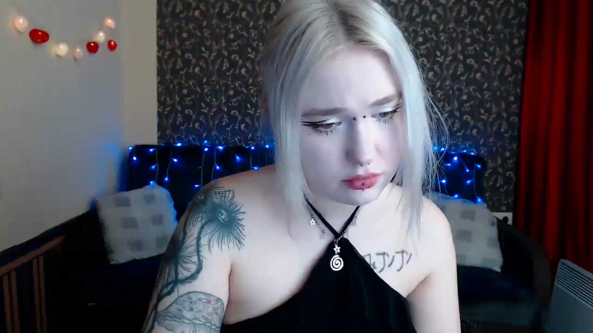 Gallery image thumbnail from Killinna's myfreecams stream on, 04/03/2025, 15:58 image 4 of 20