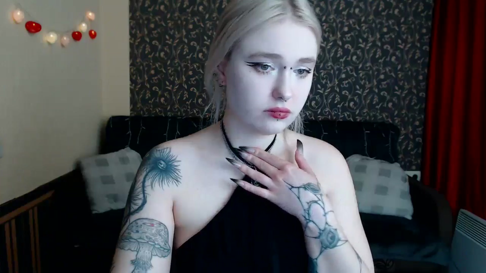 Gallery image thumbnail from Killinna's myfreecams stream on, 04/03/2025, 15:58 image 18 of 20