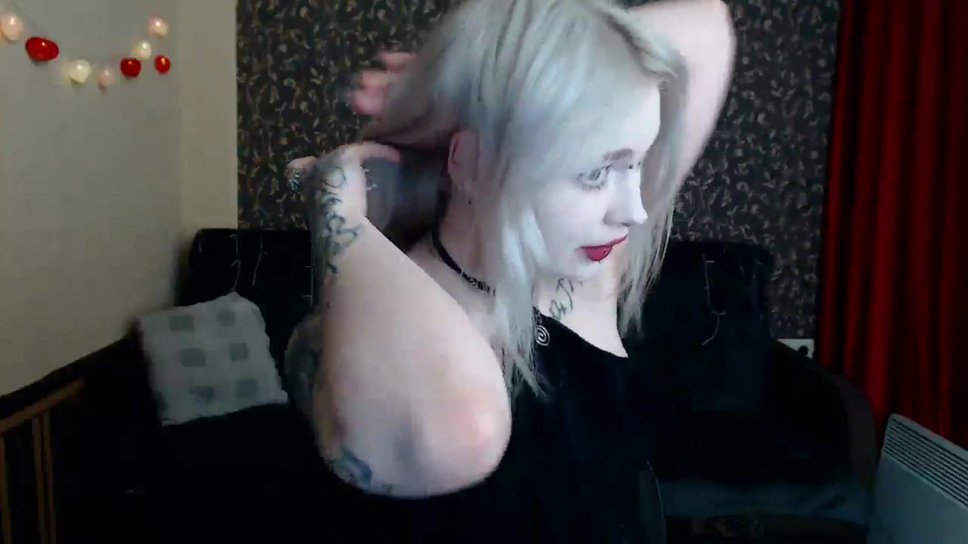 Gallery image thumbnail from Killinna's myfreecams stream on, 04/03/2025, 16:52 image 4 of 20