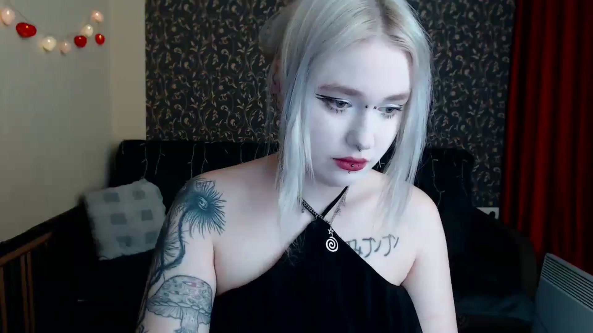 Gallery image thumbnail from Killinna's myfreecams stream on, 04/03/2025, 16:52 image 16 of 20
