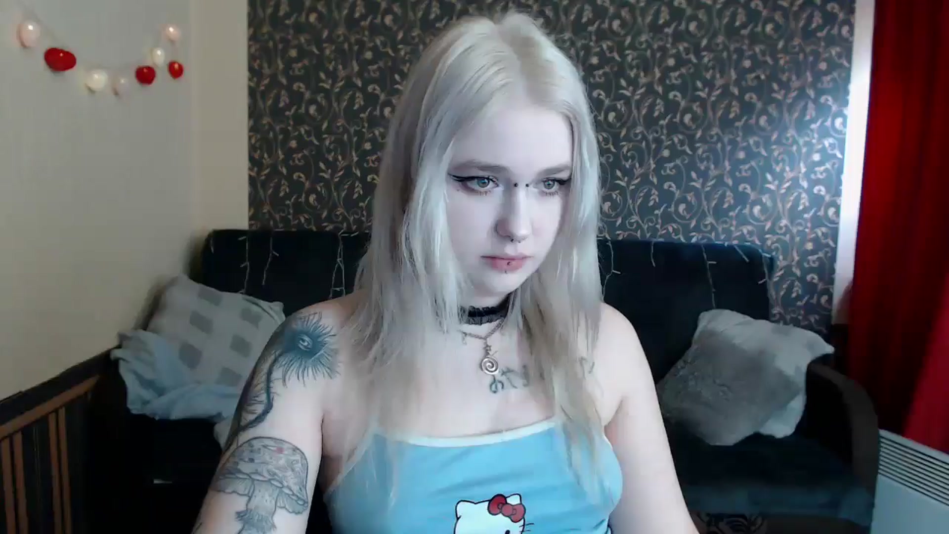 Gallery image thumbnail from Killinna's myfreecams stream on, 04/07/2025, 12:40 image 17 of 20