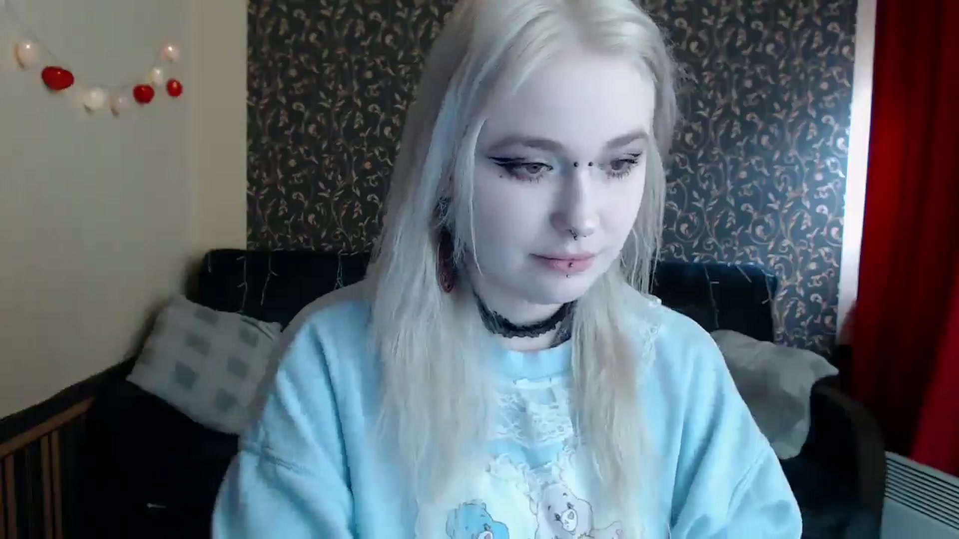 Gallery image thumbnail from Killinna's myfreecams stream on, 04/07/2025, 12:40 image 11 of 20