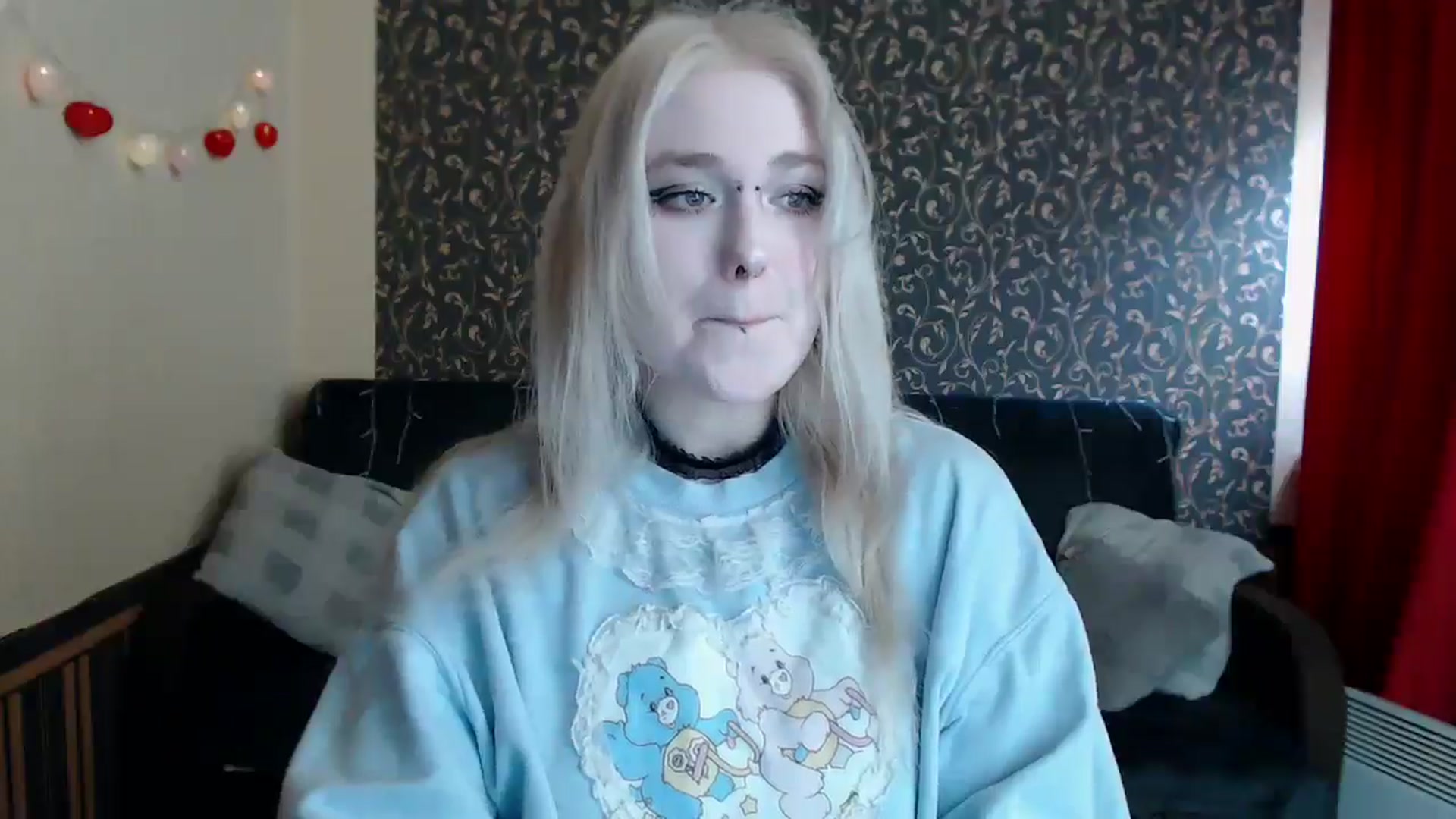 Gallery image thumbnail from Killinna's myfreecams stream on, 04/07/2025, 12:40 image 12 of 20