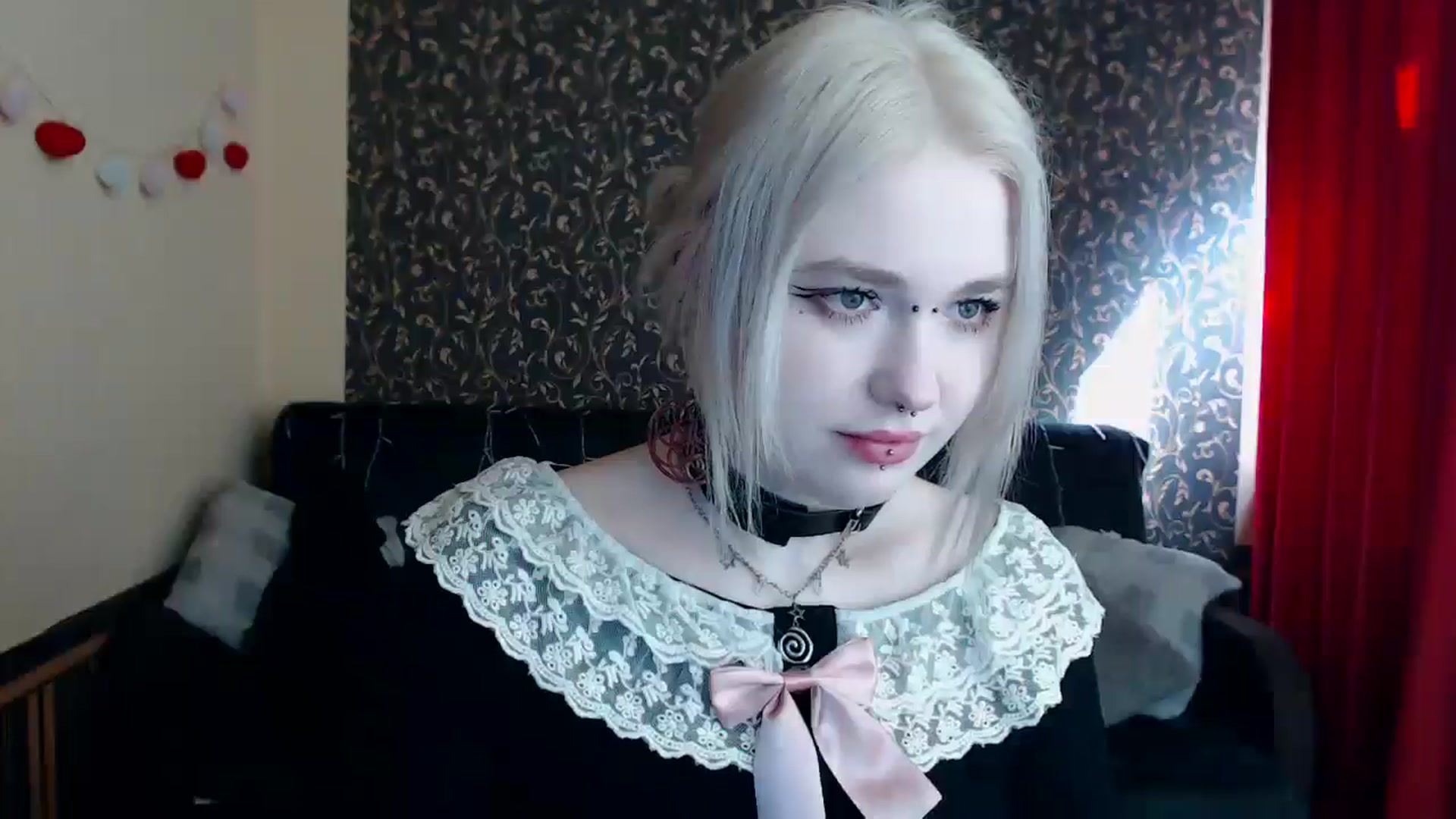 Gallery image thumbnail from Killinna's myfreecams stream on, 04/09/2025, 12:51 image 2 of 20