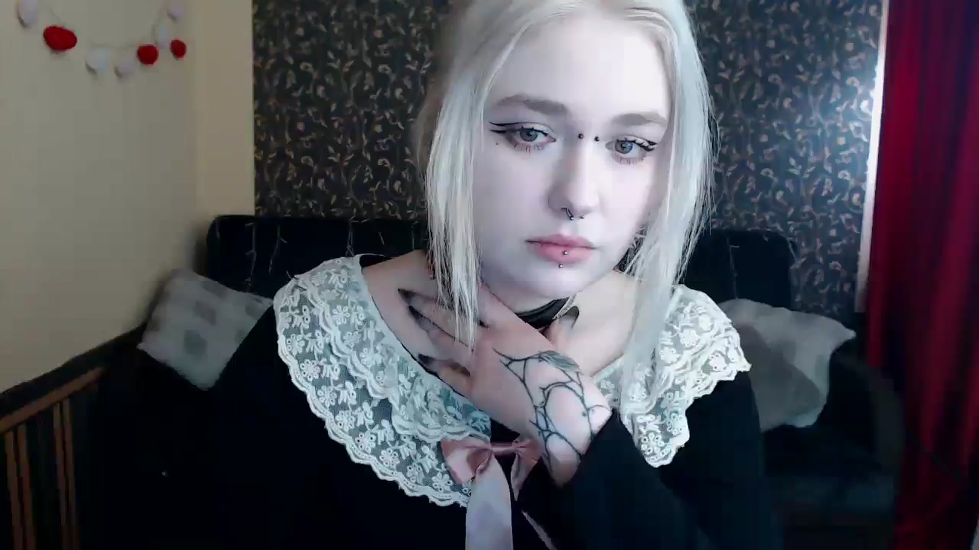 Gallery image thumbnail from Killinna's myfreecams stream on, 04/09/2025, 14:16 image 17 of 20