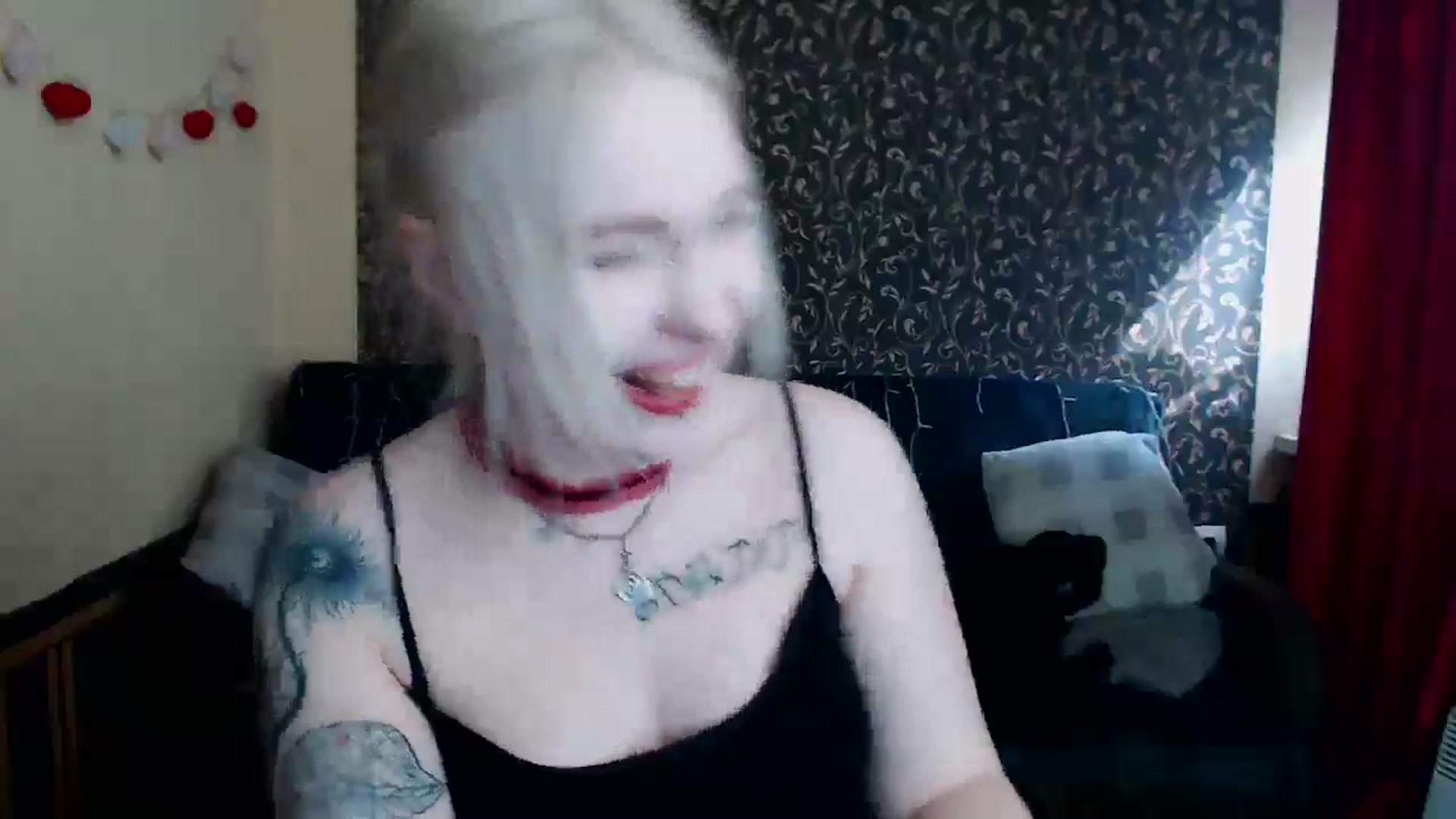 Gallery image thumbnail from Killinna's myfreecams stream on, 04/10/2025, 12:38 image 18 of 20