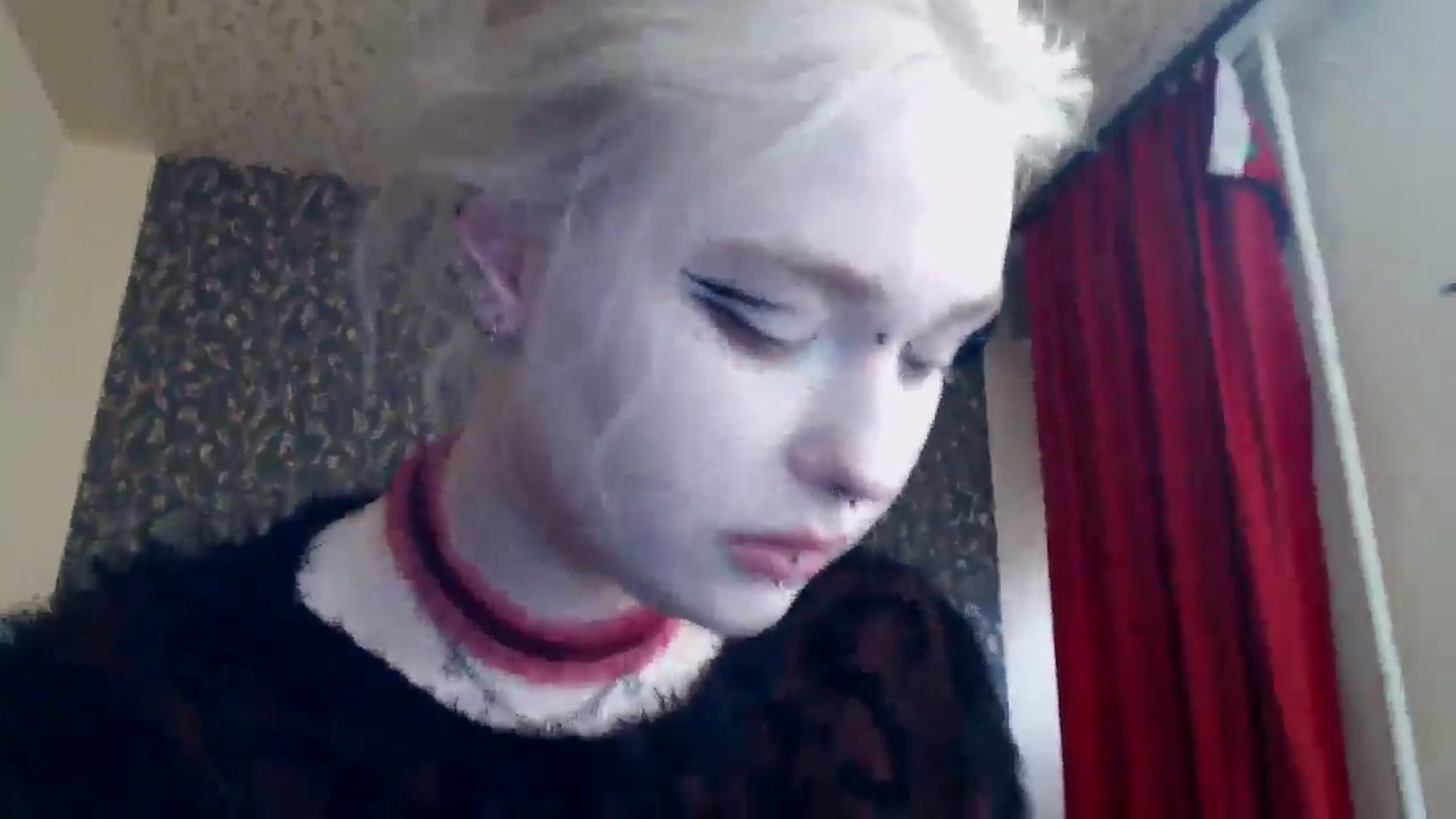 Gallery image thumbnail from Killinna's myfreecams stream on, 04/10/2025, 14:48 image 9 of 20