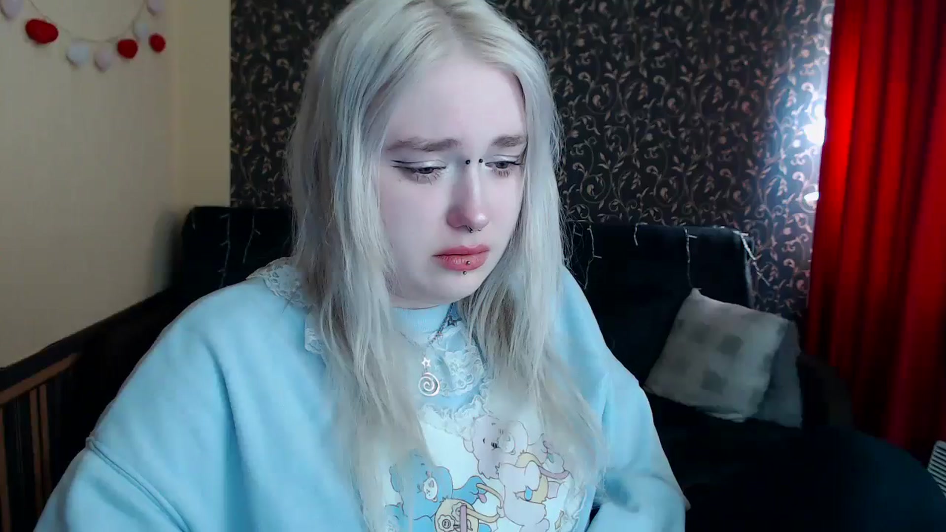 Gallery image thumbnail from Killinna's myfreecams stream on, 04/14/2025, 14:57 image 8 of 20