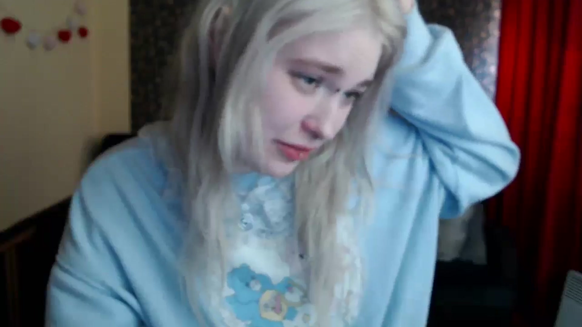 Gallery image thumbnail from Killinna's myfreecams stream on, 04/14/2025, 14:57 image 16 of 20